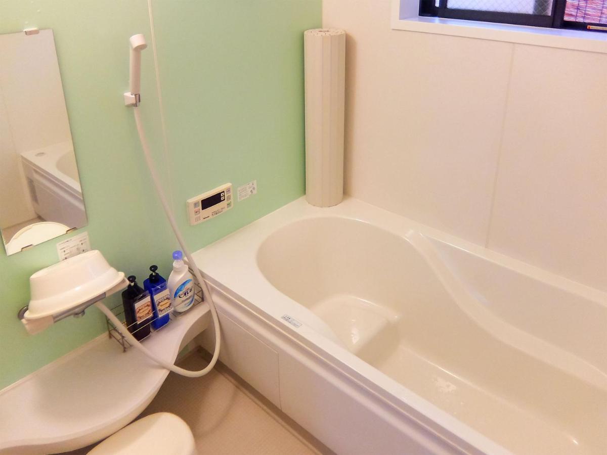 Guesthouse Bell Fushimi Киото Экстерьер фото